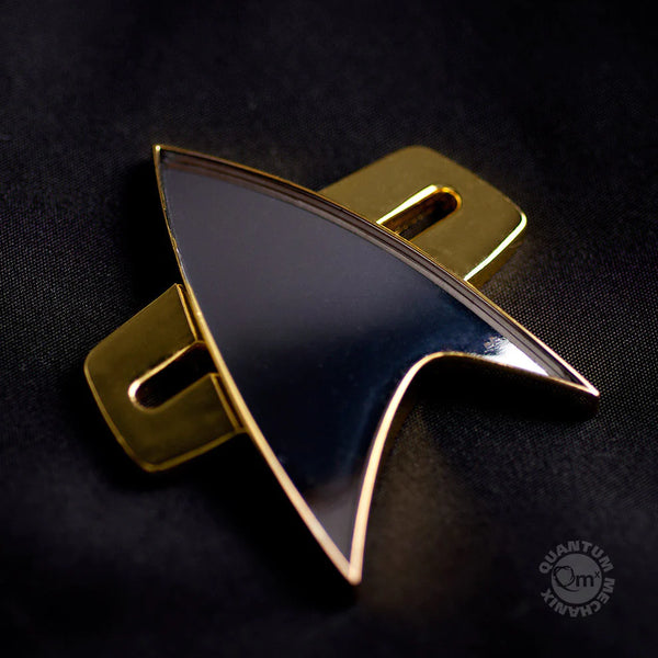 Star Trek Badge: Voyager and Deep Space Nine Communication Badge Replica – Star  Trek Unlimited